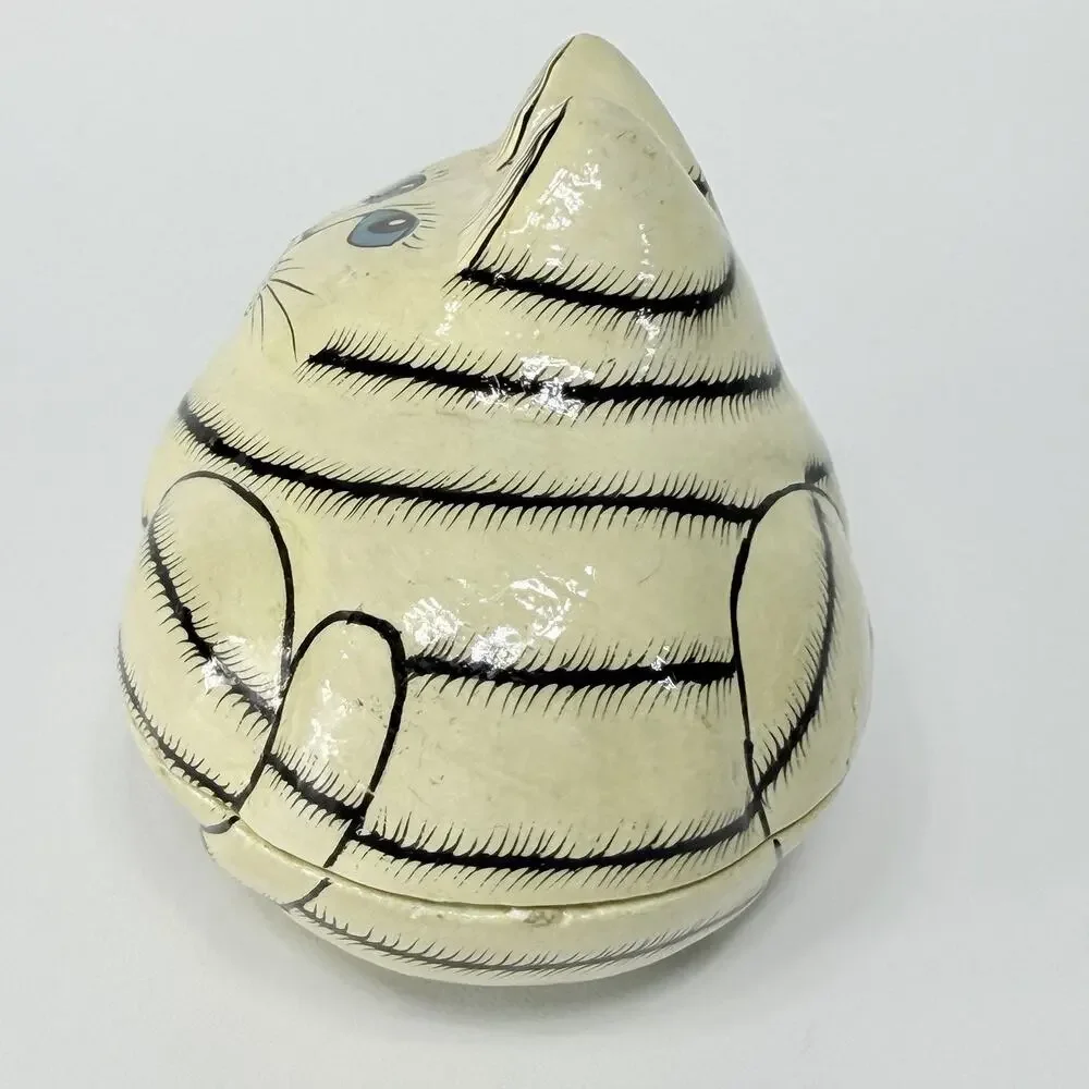 Vtg Sudha Cat Trinket Box Paper Mache Lacquer Black White Tiger Enamel Folk Art